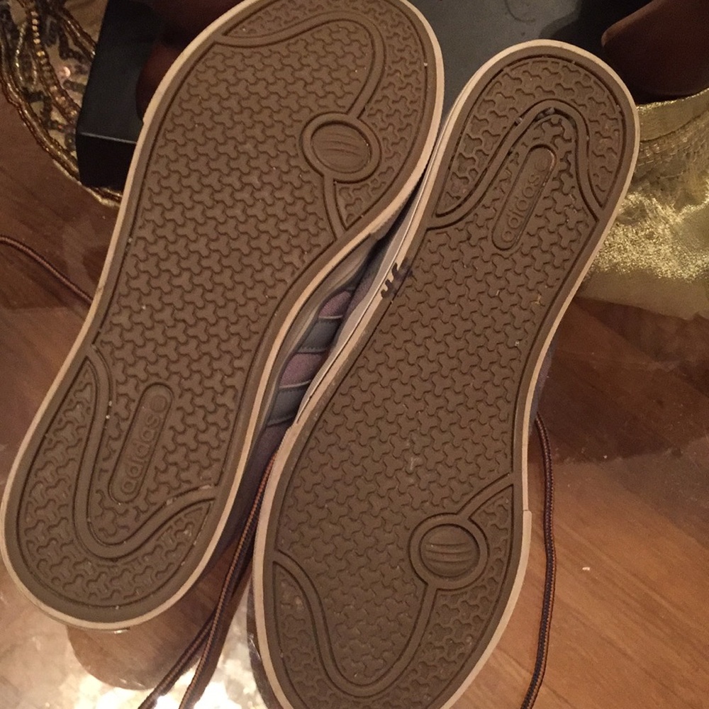 Adidas Neo athleisure shoes - Picture 8 of 8